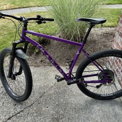 Marin Pine Mountain 2 - Shimano XT.  Size XL 27.5+/29