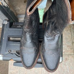 Chippewa Black Boots