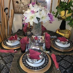 Glaze Wooden Kitchen Table Set with 4 Chairs 