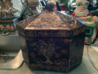 Coffee Table Lidded Box