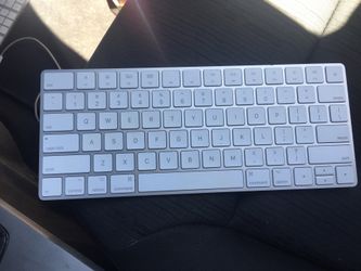 Apple Magic Keyboard 2 A1644 100% Fully Functional