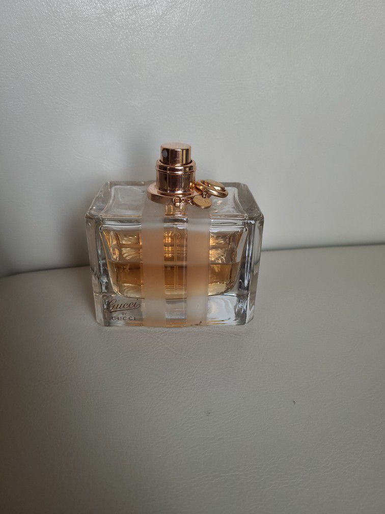 Ladies Gucci by Gucci perfume. size 100 ml, perfume is 60%