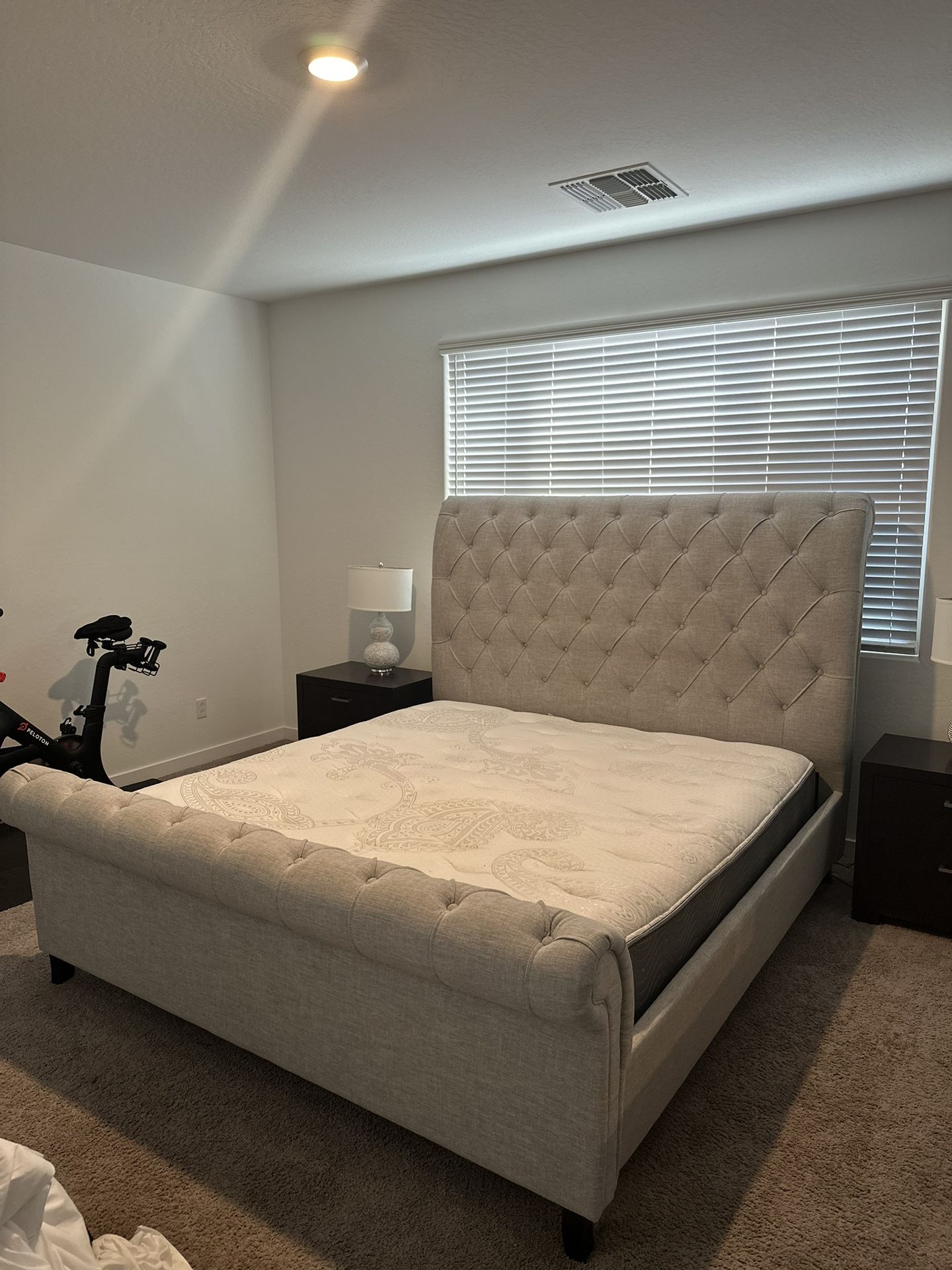 King Bedroom Set
