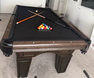 Billard table