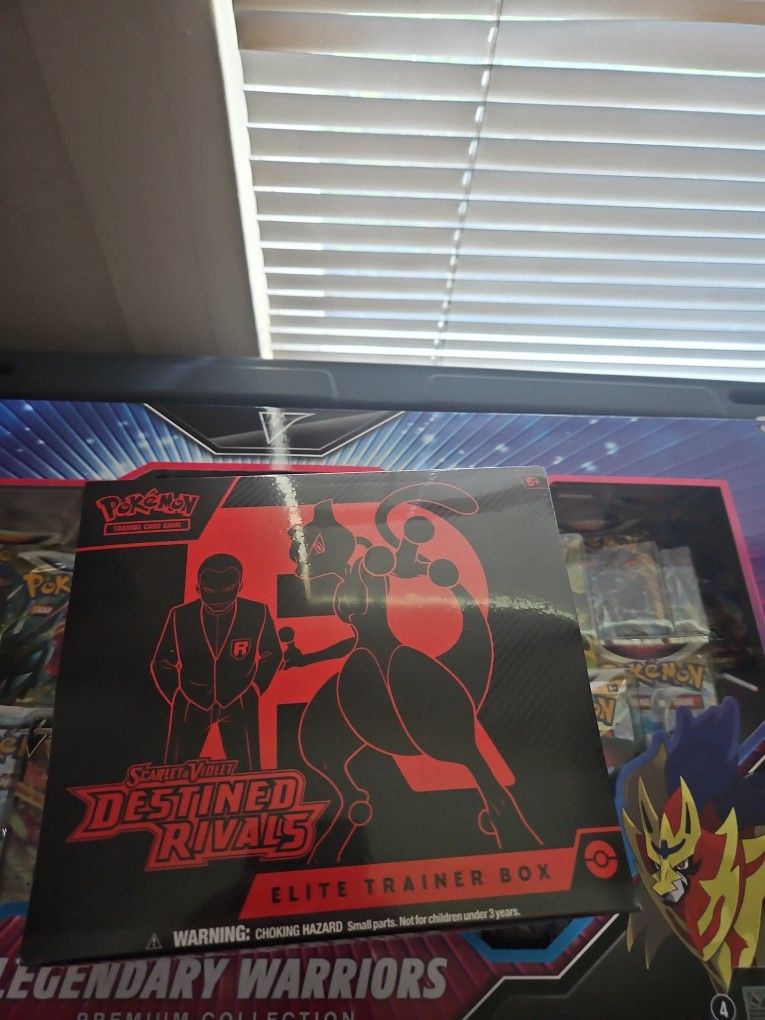 Pokemon Destined Rivals ETB