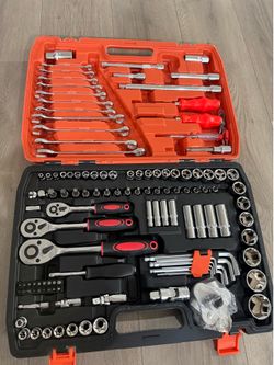 Mechanics tools set 121 pieces!Brand new !!!