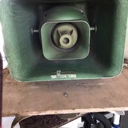 VINTAGE. NOS GRAY FIBERGLASS AITEC UNIVERSITY,SOUND MLC, 15W.C. 1970 ,,$90.00
