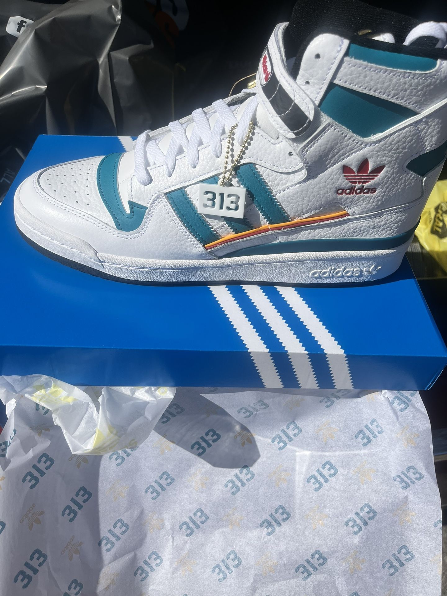 (contact info removed) Adidas Forum