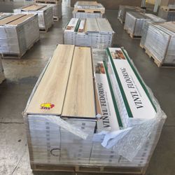 Up $0.89/sq ft 5.5mm~10mm Luxury Vinyl Plank Flooring SPC Flooring Wholesale Price 100+ Colors Available