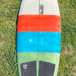 5ft 6in Univ Workshop Twin Fin Surfboard
