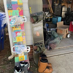 Like New Snowboard Sets ! 
