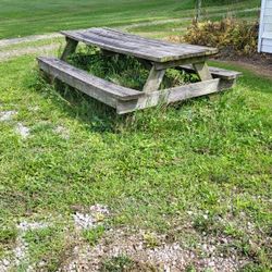 Free Picnic Table 