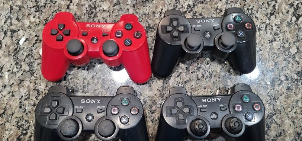 4x Sony PS3 DualShock3 Controllers OEM - Non Working - All For $15