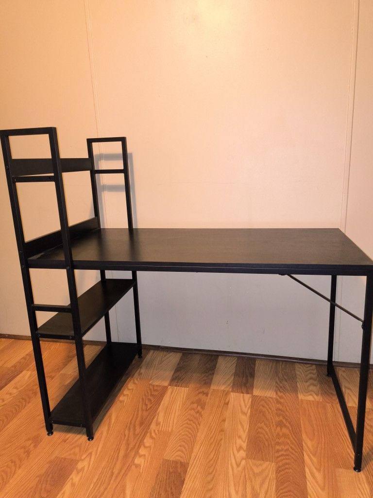 New Black Wood Computer Desk/ 2 Shelves
