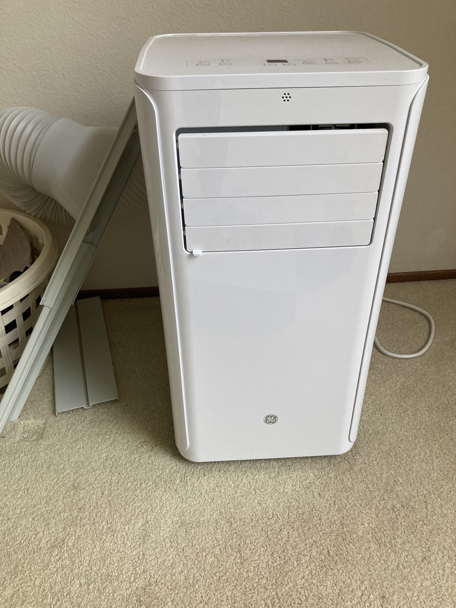 GE PORTABLE AC UNIT