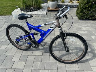 Mongoose 24 speed bike