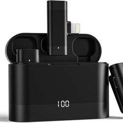 Dual Wireless Lavalier Microphone for iPhone iPad