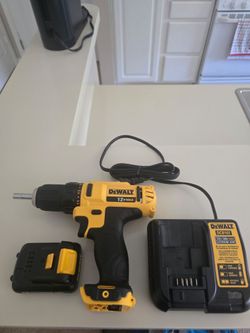 DeWalt DCD710 12v MAX
