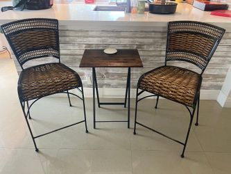 Counter chairs w/ folding tables