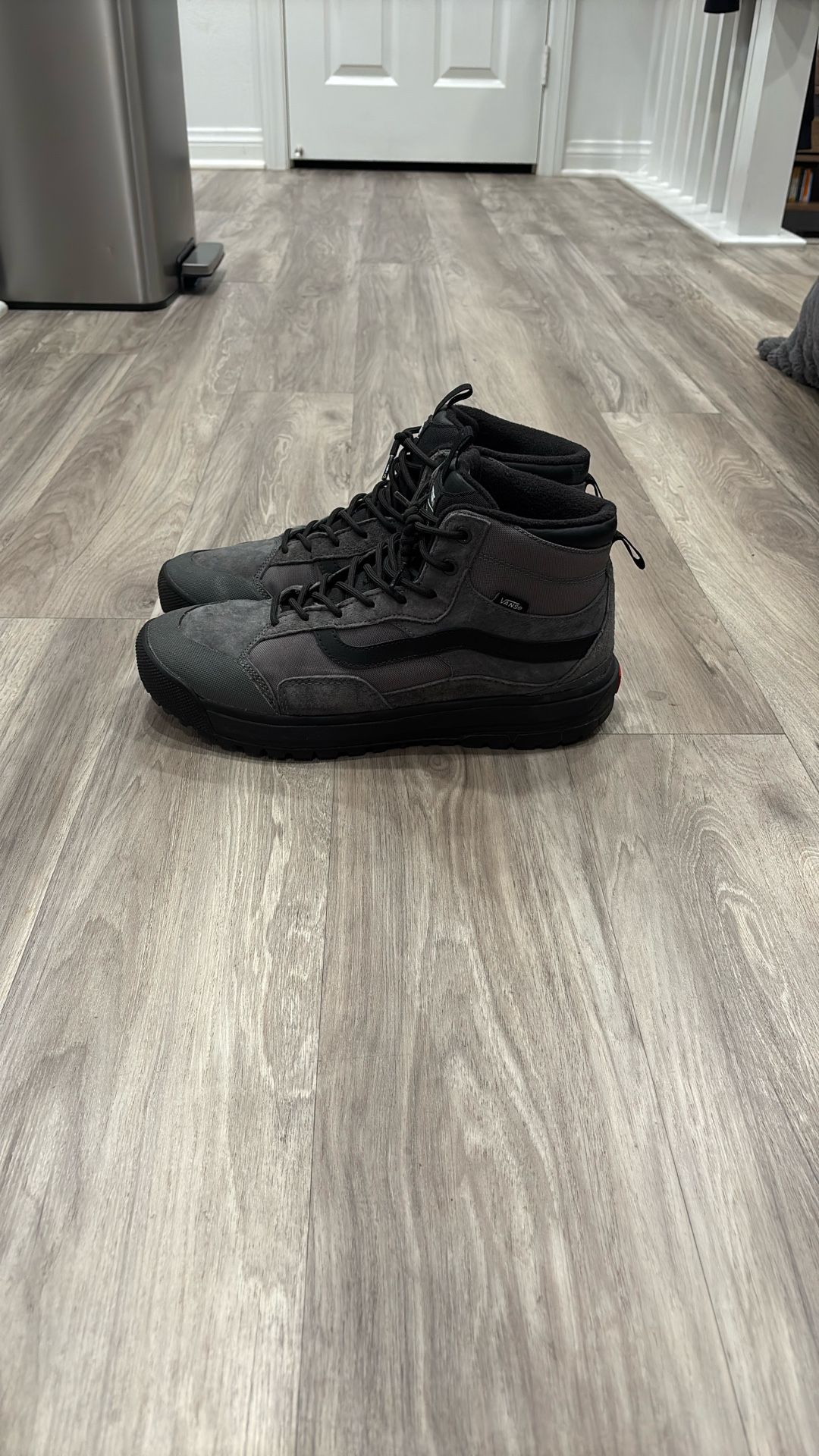 Vans Ultrarange Mid MTE