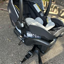 Graco Snugride 35 LITE LX car seat 