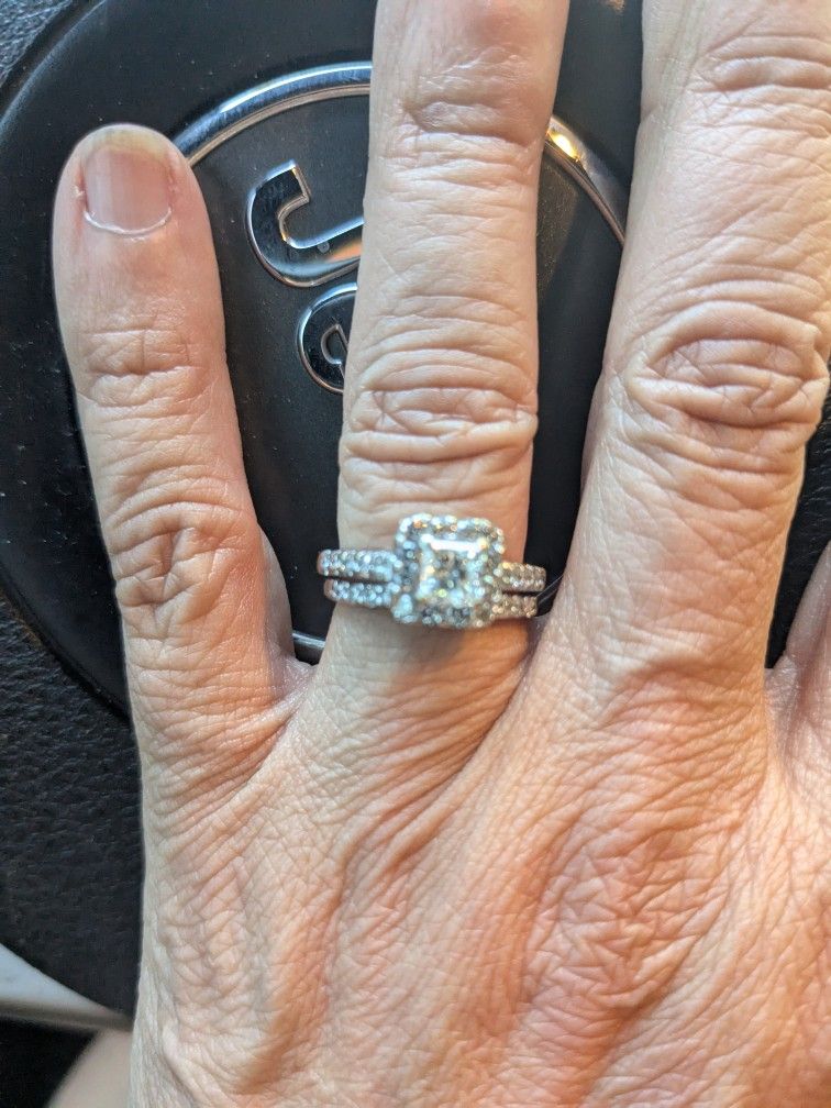 Women's Bridal Ring Set