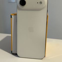 iPhone 17 Air - Unlocked - 256GB 