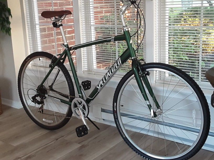 Peerrrfffeeecct .... SPECIALIZED  ..... Men's L ...... Mint hybird 
