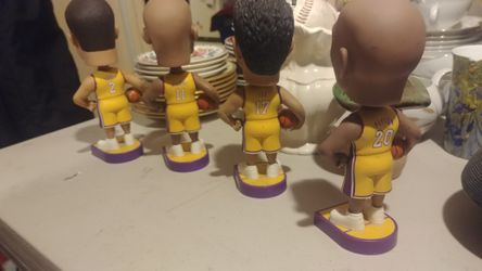 Lakers bobble heads