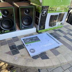 Mackie Bluetooth Speakers 