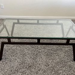 Coffee and 2 side table 