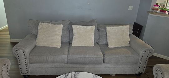 Couch set and coffee table