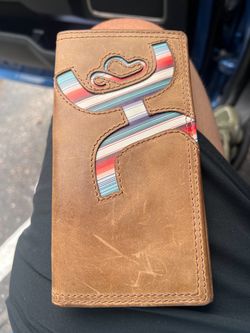 Hooey wallet