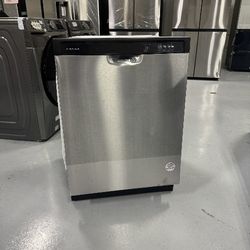 Stainless Steel Dishwasher BRAND NEW 24" 