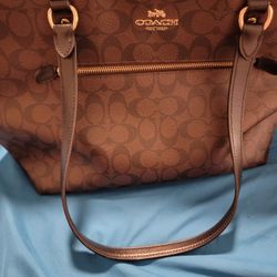 Coach Purse With Wallet
