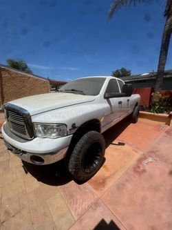 Dodge ram 2003 5.9