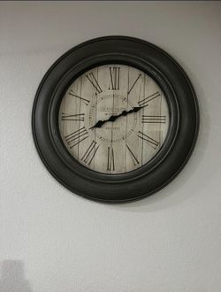 Wall Clock 