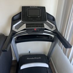 Treadmill 