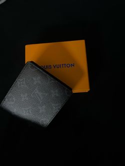 LV WALET
