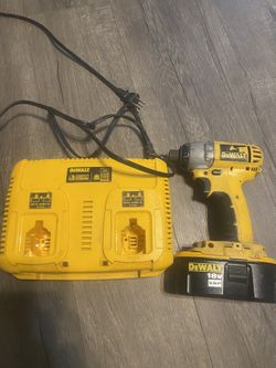 DeWalt Impact Drill 