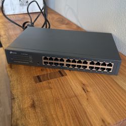TP-Link Managed Switch 24 Port
