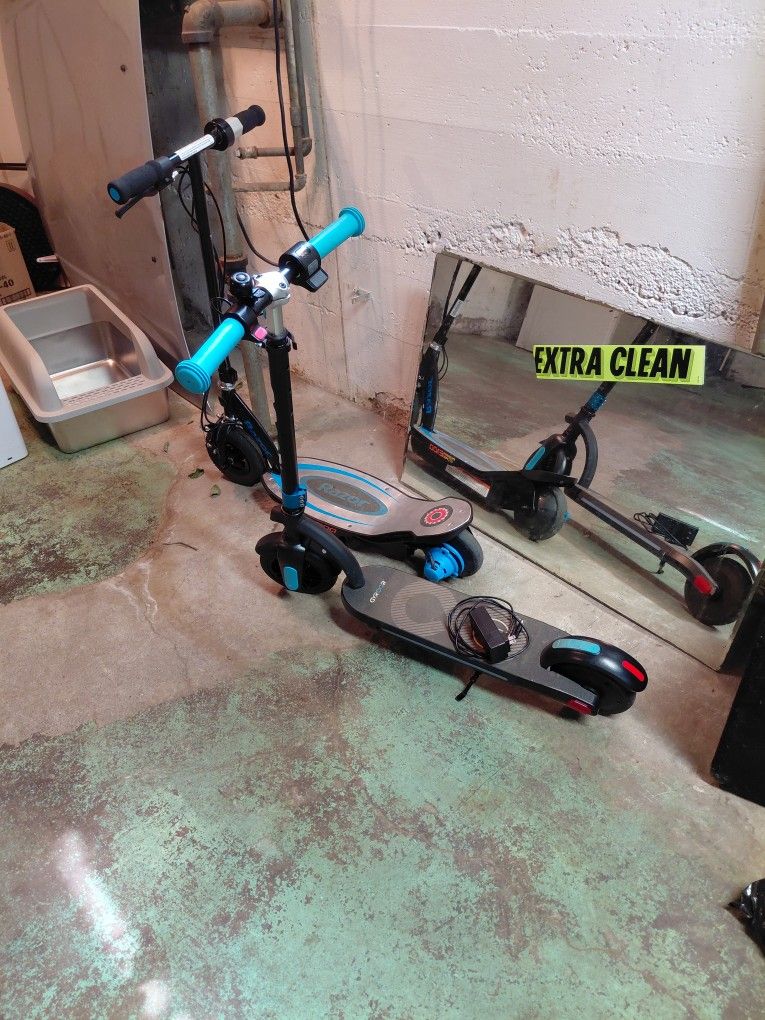 Gyroor Electric Scooter H40