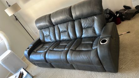 Leather Recliner Couch 3 seater Electrical