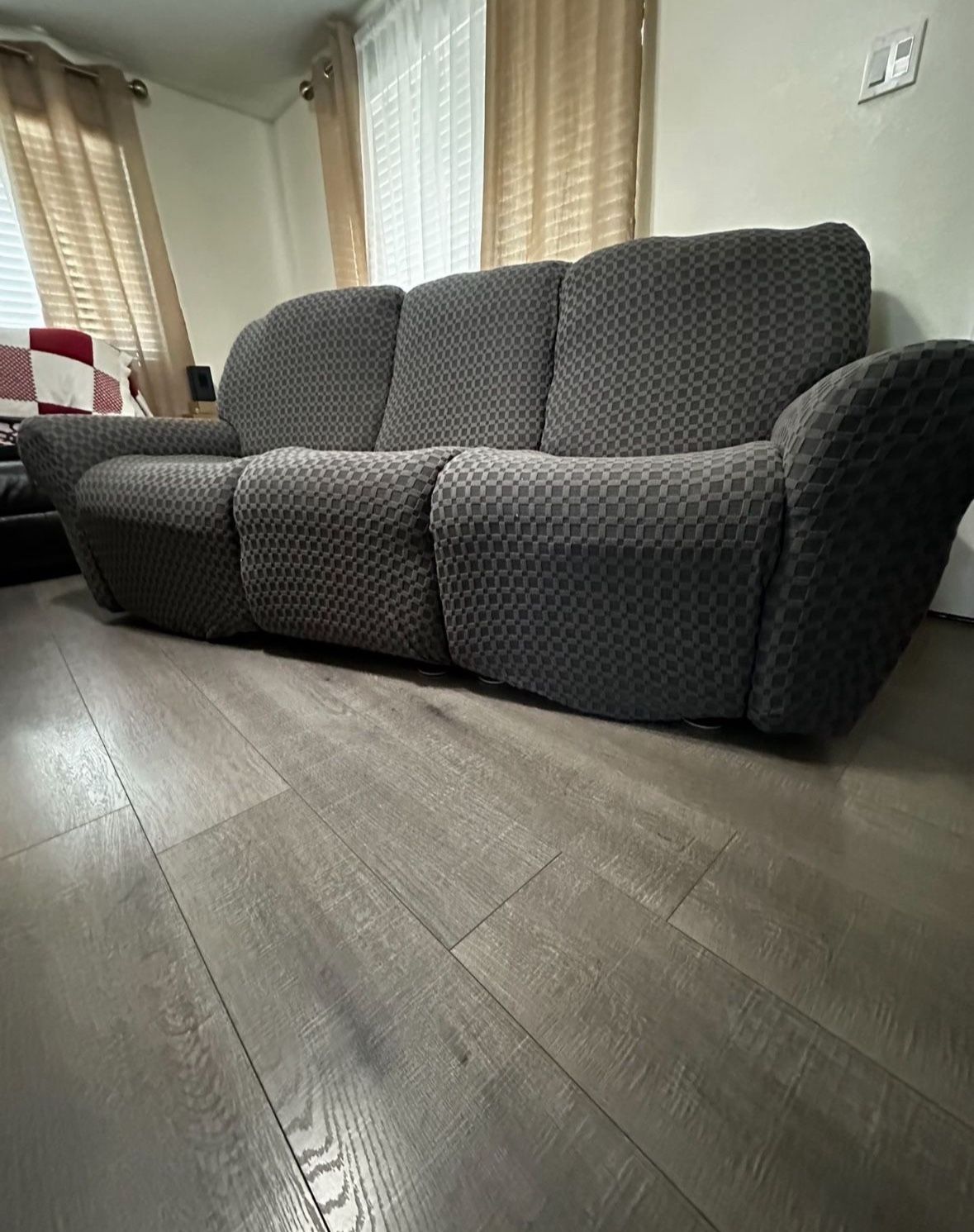 Reclining Sofá And Loveseat 