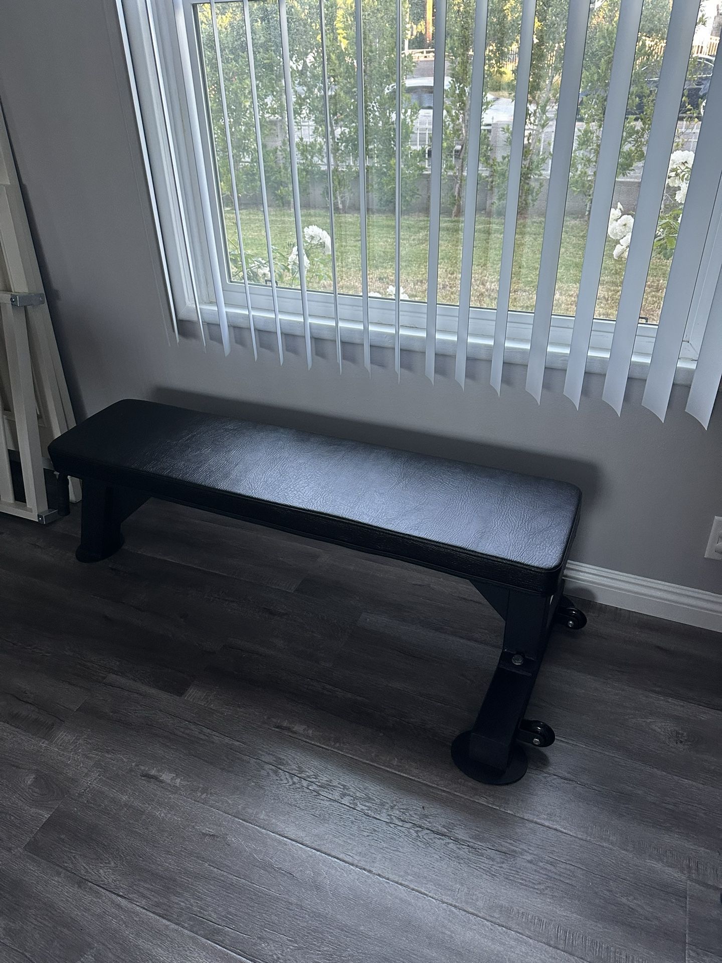 Black Bench Press True Grit Fitness Equipment Exercise Weights