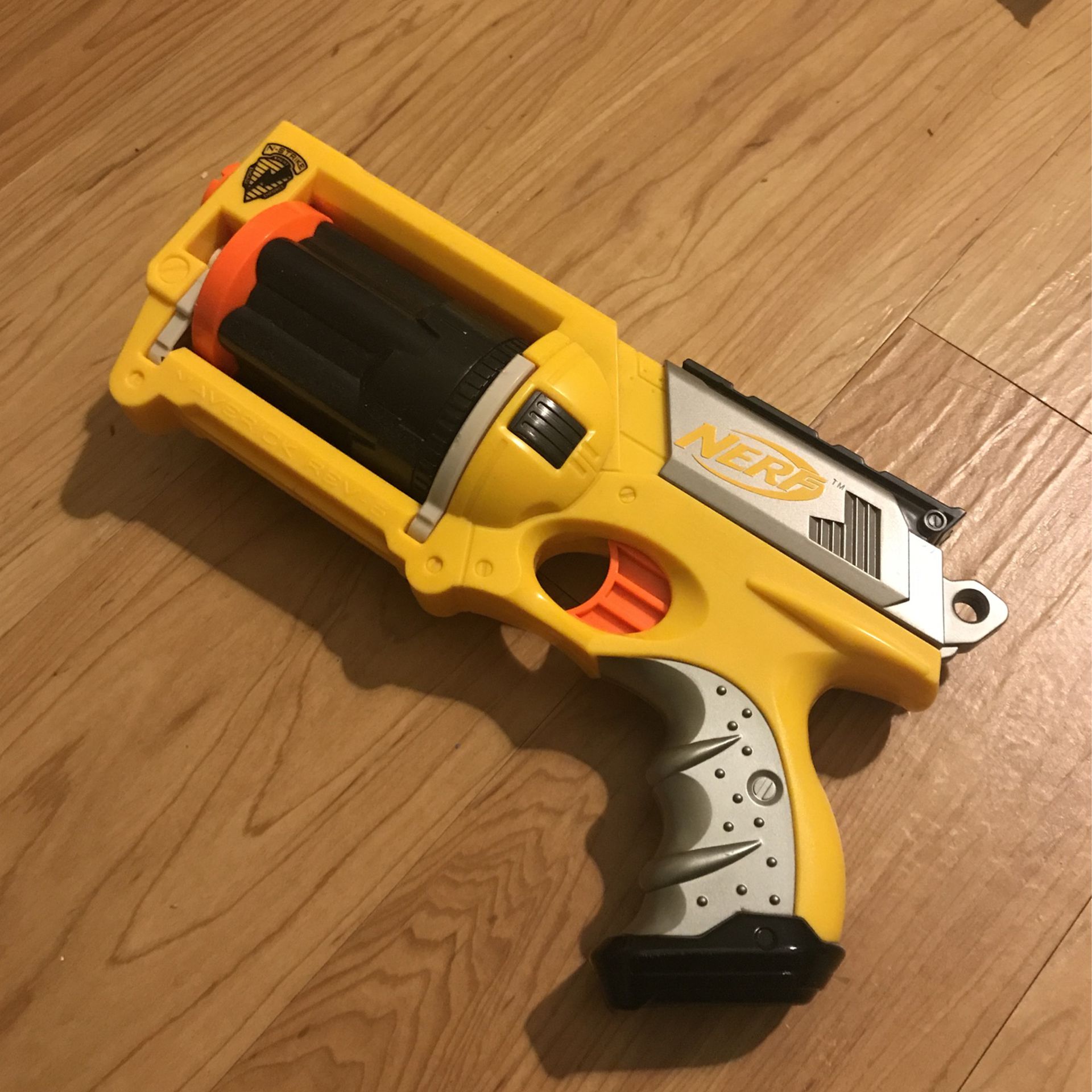 Free Nerf N-Strike Toy Gun