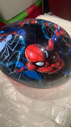 Spider-Man helmet