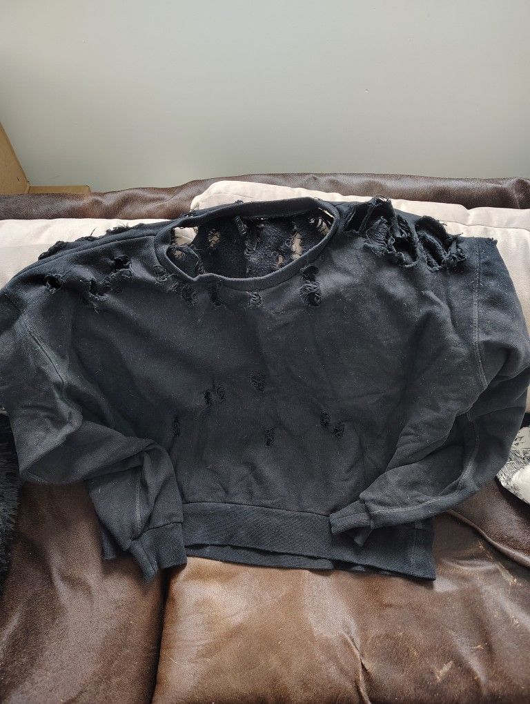 Ben Taverniti Destroyed Women's Black Sweatshirt. One Size.