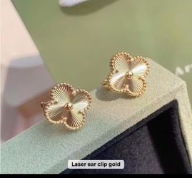 High Quality S925 Sterling Silver 18K Gold-Plated Earrings Vintage Lucky Flowers with Natural Agate Pendant for Ladies Gift