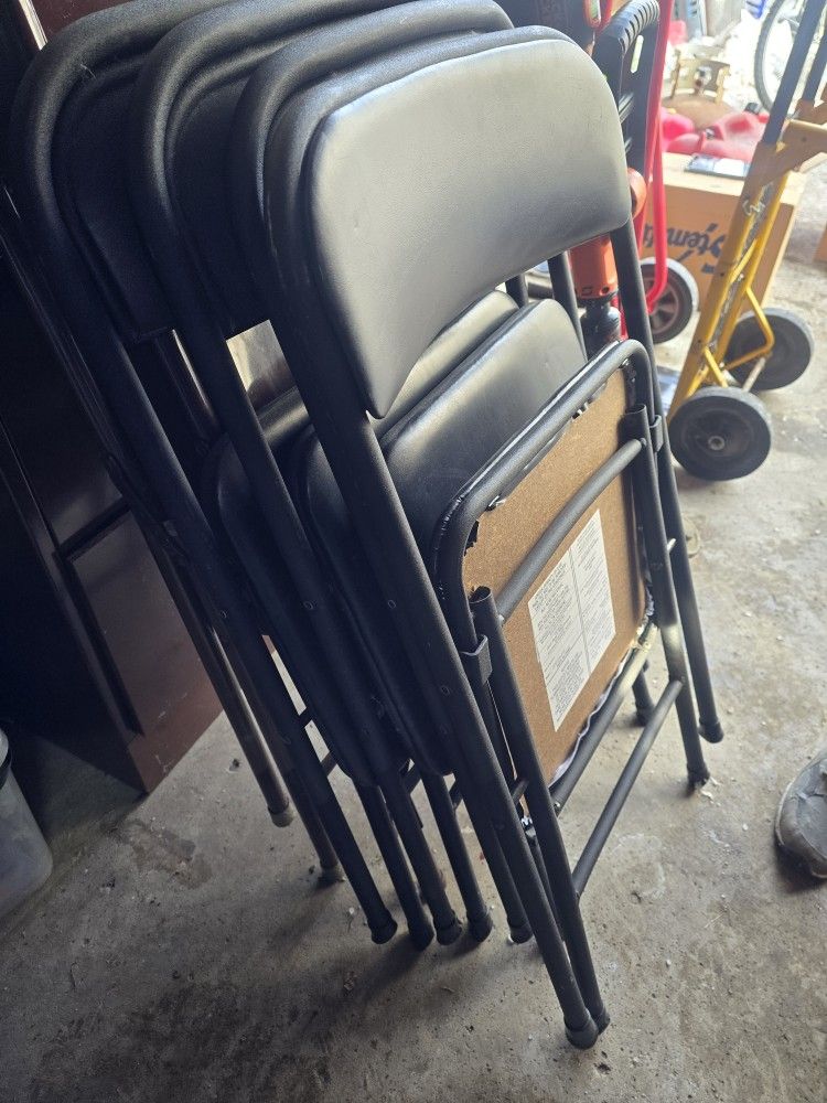 Black Chairs 4 In Total